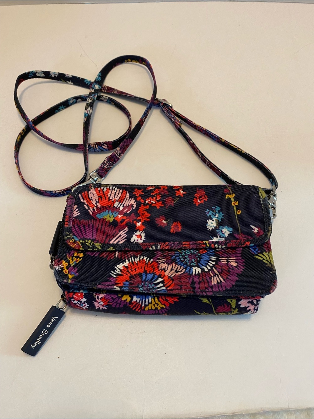 VERA BRADLEY Navy Floral All In One Crossbody Wallet Detach Strap